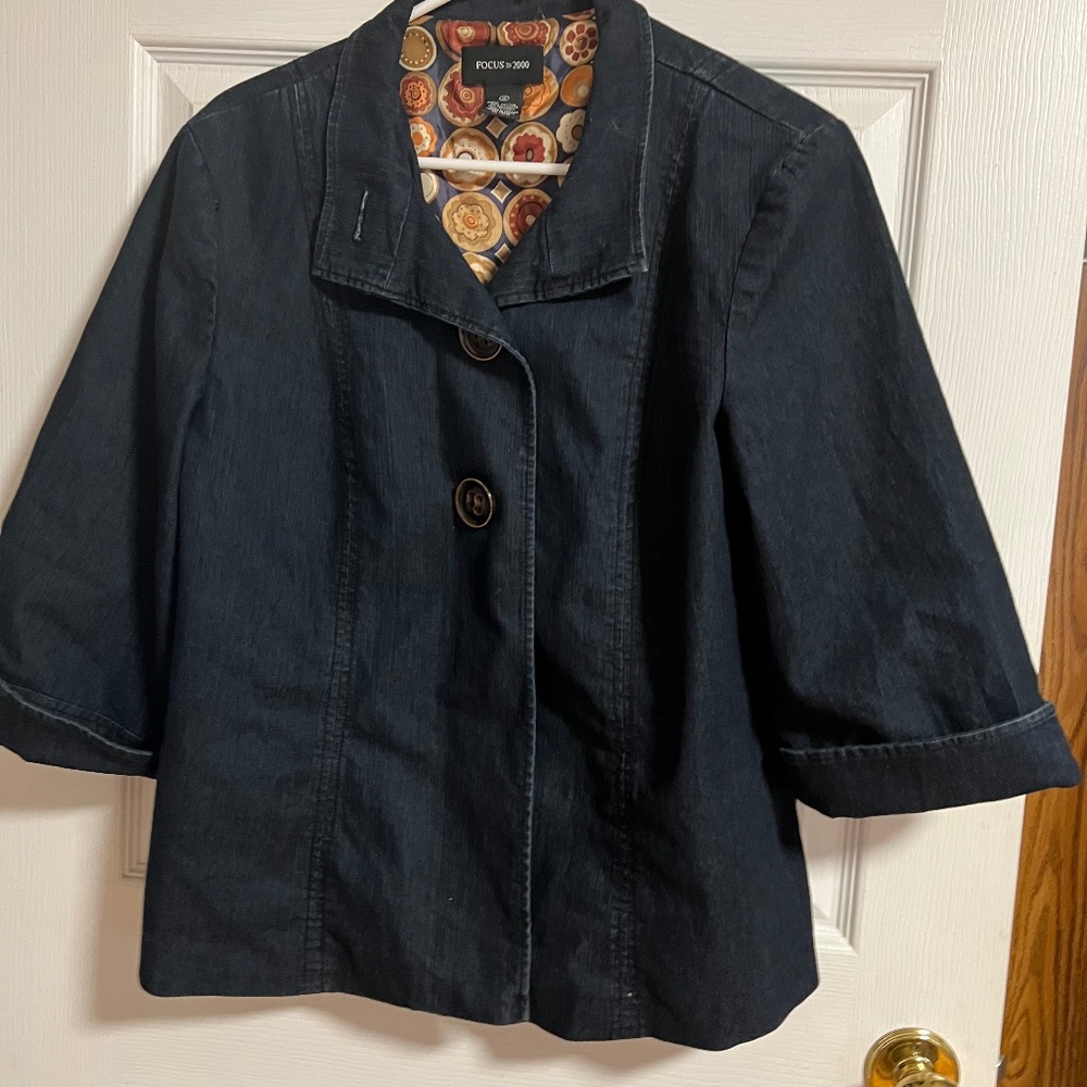 Women's 3/4 sleeve blue denim jacket, size 12